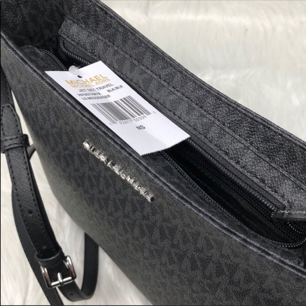 Nwt Michael Kors Bundle Of 2 items - Picture 8 of 8